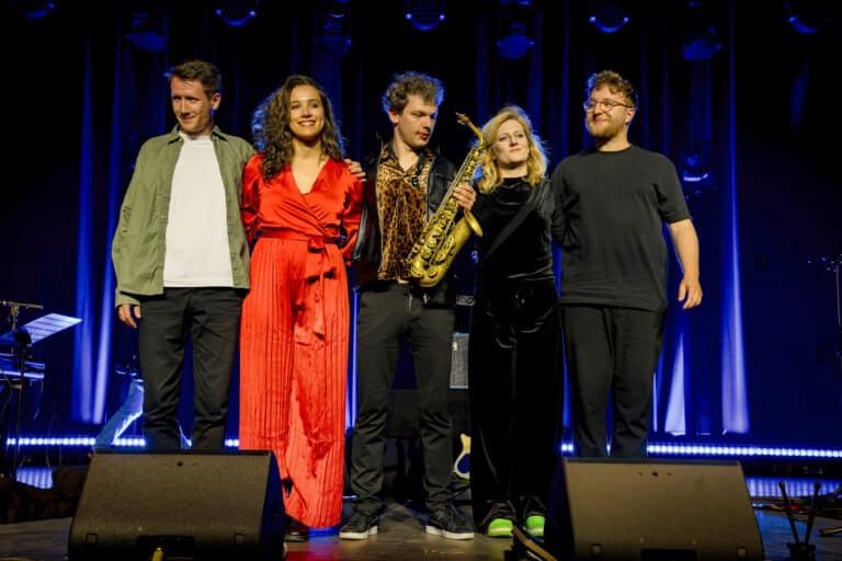 Alma Naidu und Band, Jakob Manz © laut-geknipst